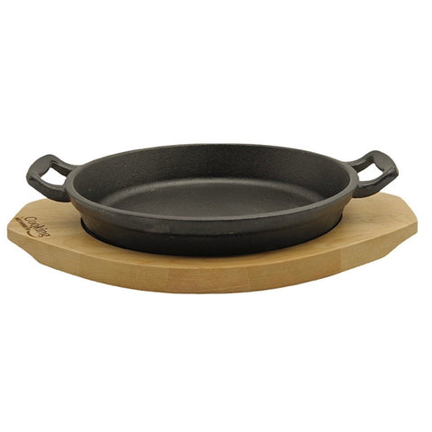 Tigaie de servire din fontă pură cu suport de lemn 20 cm – COOKING BY HEINNER