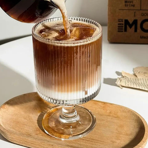 Set 6 Pahare Julia cu Picior Sticlă Transparentă 230 ml– Design Striat Elegant pt Suc Apa Cocktail