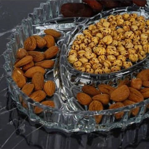 Platou aperitiv & deserturi compartimentat din sticlă rezistentă, oval 30 x 21 cm NOVA – eleganta și organizare la fiecare servire