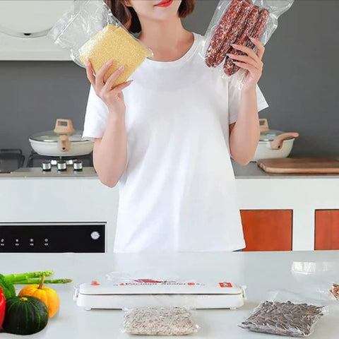 Aparat vidat Vacuum Sealer PRO electric de sigilat si vidat pungi plus+ 10 pungi cadou