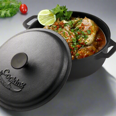 Cratita fonta pura 5 litri cu capac 26.4 x 11 cm Cooking by Heinner Eleganta Performanta GATESTE SANATOS