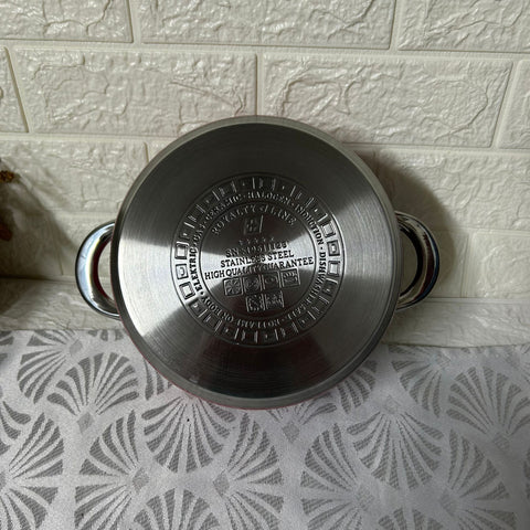 Cratita premium Royalty Line Red 2.9 litri Inox cu fund multistrat și capac din sticla gătit rapid elegant și sănătos
