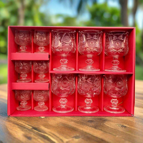 Set 12 Pahare Sticlă Transparentă 150ml & 50ml - Elegante pentru Evenimente