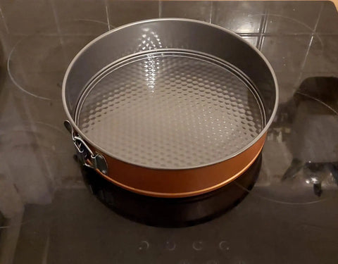 Set 3 tavi tort antiaderente teflonate rotunda inima patrata cu margine detasabila Maro