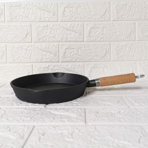 Tigaie fonta pura maner lemn Cooking by Heinner 23x4 cm